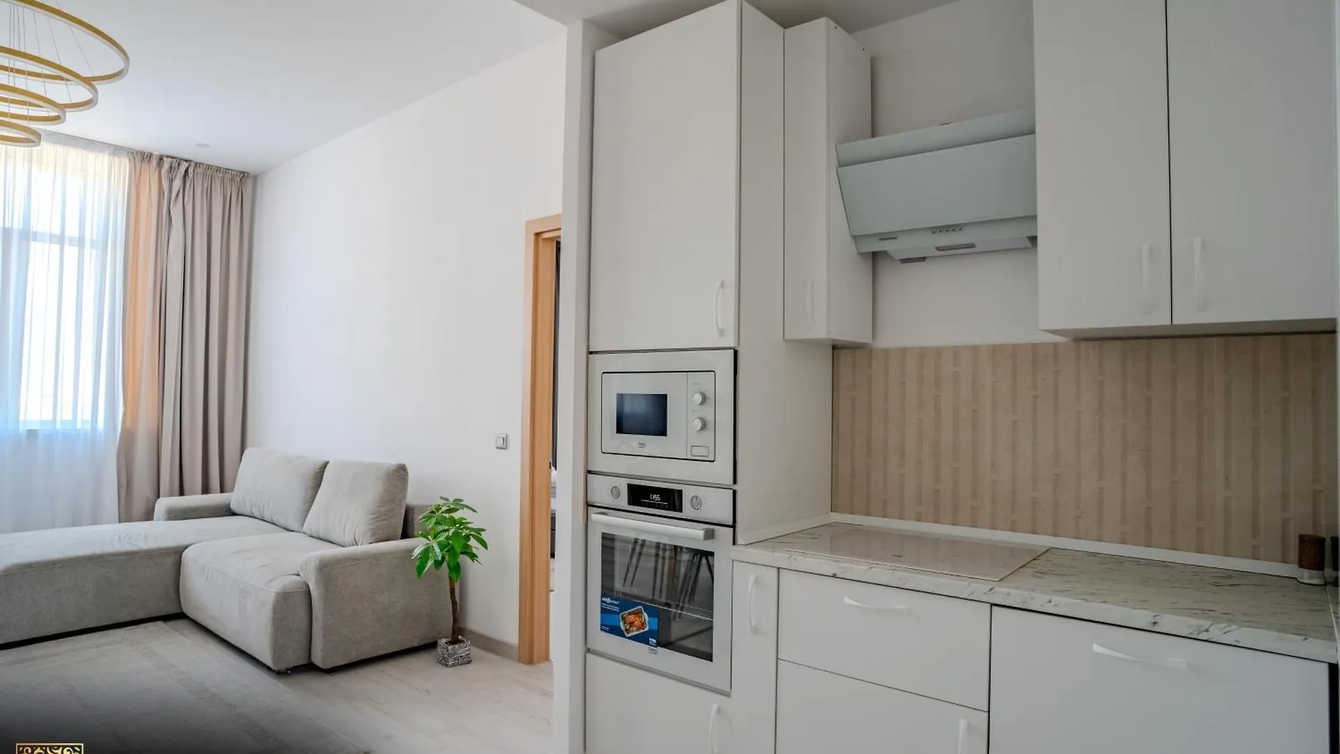 Yamaluxe Apartments - Huge - Confort & Luxury With Great View Bucharest Romania